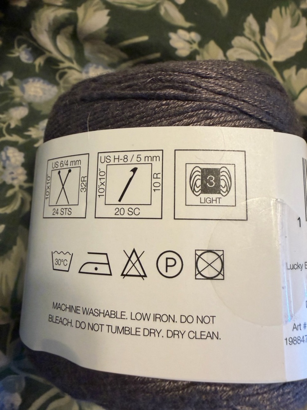 Lucky Brand Bamboo Yarn in steel grey slight luster two cakes new - Picture 4 of 4